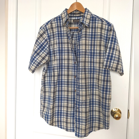 3/$30 St. John's Bay Men's Short Sleeve Shirt - Picture 2 of 9